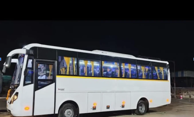 Is a 20-Seater Tempo Traveller on Rent in Mumbai Worth It for Family Travel?