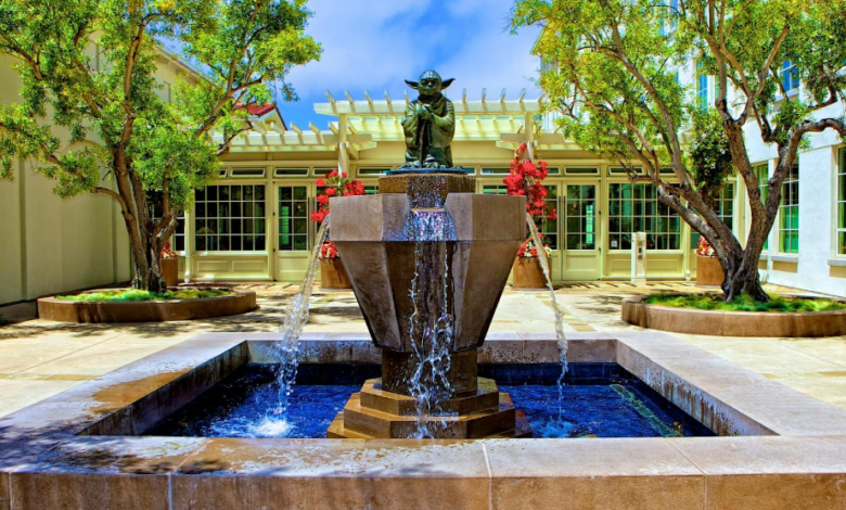 Choosing Between Floating and Fixed Pond Fountains: What Suits Your Landscape Best?