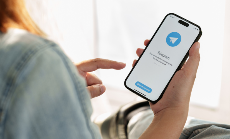 Experience Faster Messaging via WhatsApp Page and Telegram Download Services