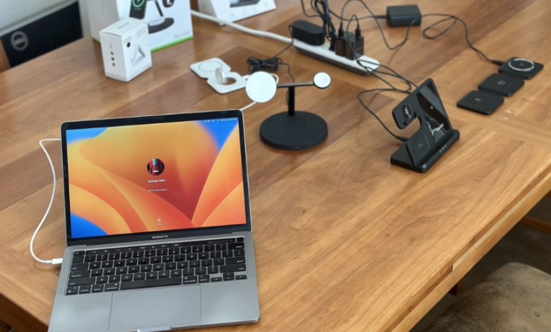 Compact and Powerful: The Best Travel Chargers for Multiple Devices 