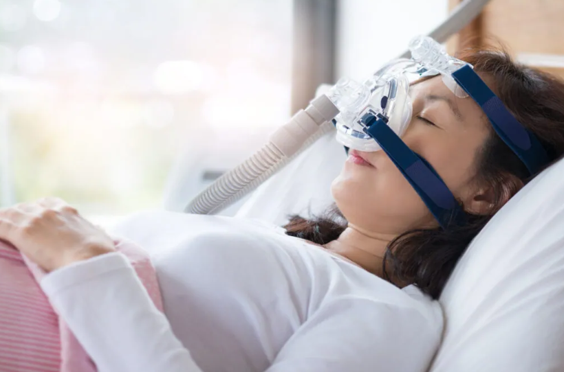 Sleep Apnea & Snoring: When to Consult a Pulmonologist