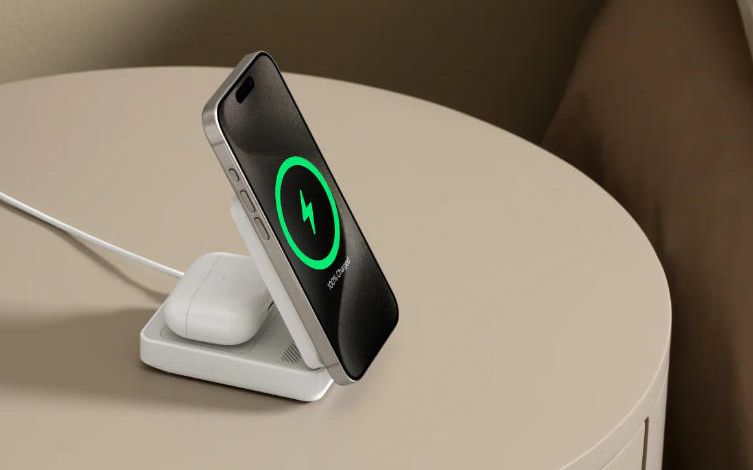 Why Are 3 in 1 Wireless Chargers So Space-Saving?