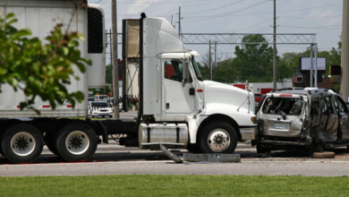 When to Contact a Truck Accident Attorney in Denver After a Commercial Vehicle Crash 
