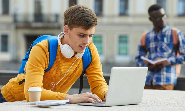 How to Make Money Online as a College Student