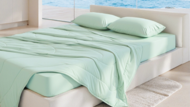 Cooling Comforters vs. Regular Bedding for Hot Flashes