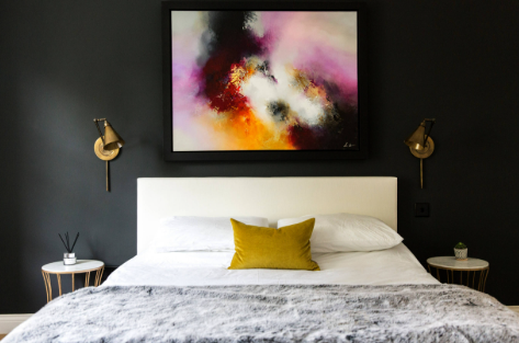 Why a Single Painting Can Change How a Room Feels