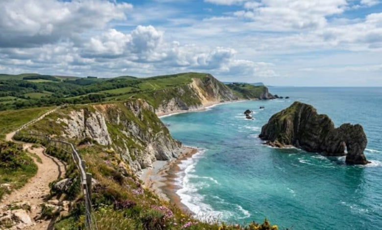 The Art of Living Minutes From the Atlantic Edge