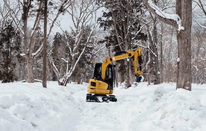 Snow Removal Company Vancouver: The Winter Risk Hiding in Walkways, Entrances, and Lots